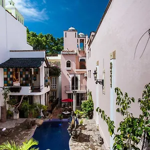 4* Bed & Breakfast Garlands Del Rio Riverside Boutique