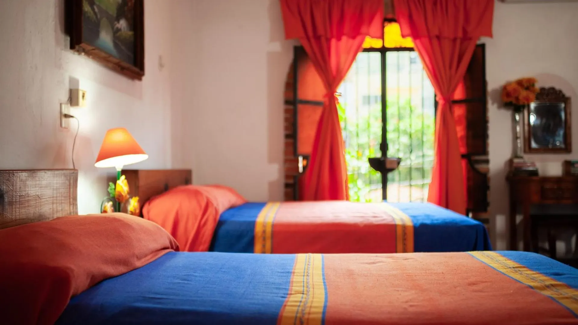 Hotel Azteca Puerto Vallarta