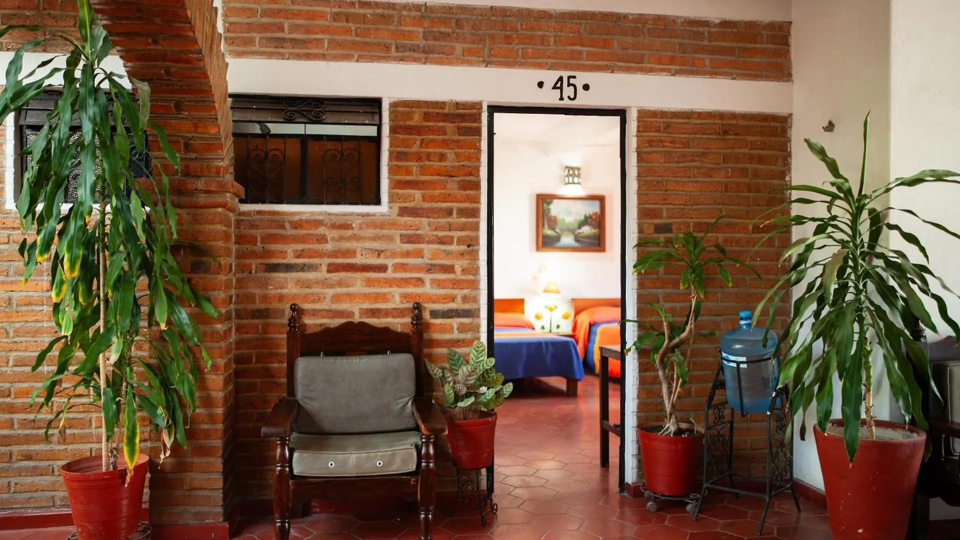 Hotel Azteca Puerto Vallarta